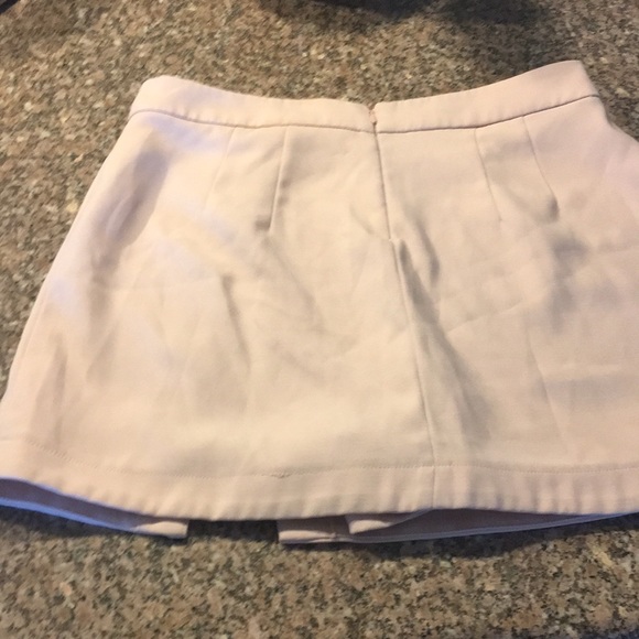 Skort - Picture 3 of 3